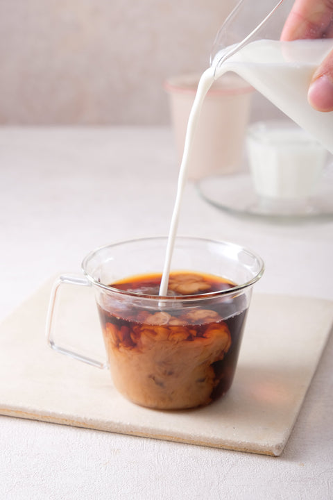 港式奶茶完全指南：在家沖出茶餐廳級絲滑奶茶